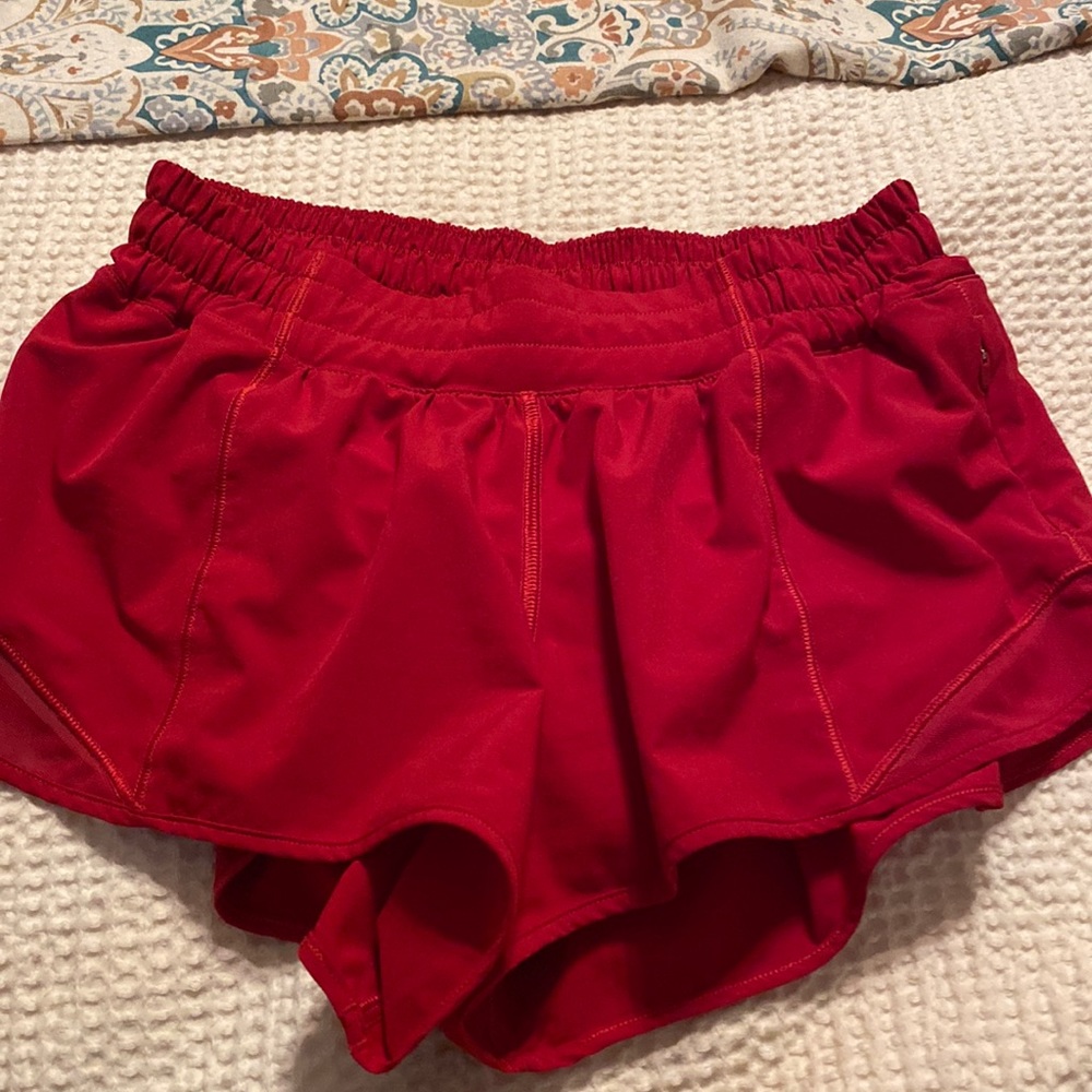 Lululemon hotty hot shorts